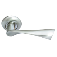 Ручка дверная КАПЕЛЛА MH-01 SN раздельная на крулой розетке, цвет белый никель, ЦАМ
