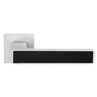 Ручка дверная SULLA MH-48-S6 SSC/BL на квадратной розетке 6 мм, цвет суперматовый хром / черный, ЦАМ Light