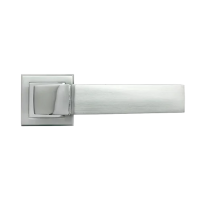 W, ручка дверная MH-27 SC/CP-S, на квадратной накладке, цвет - мат.хром/хром
