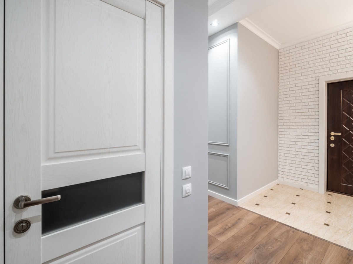 Популярные материалы для межкомнатных дверей